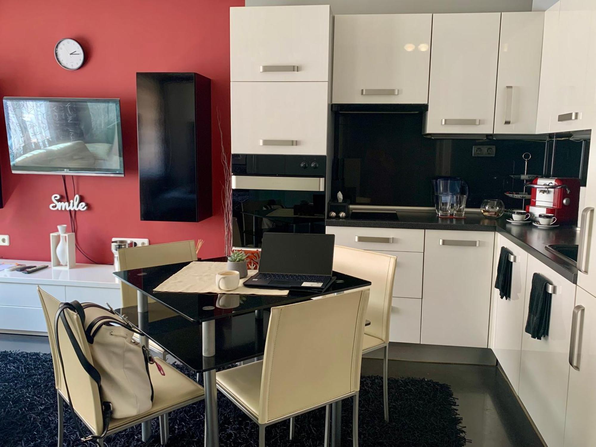 Lovely Sofia Apartment Katerina With Free Parking Экстерьер фото